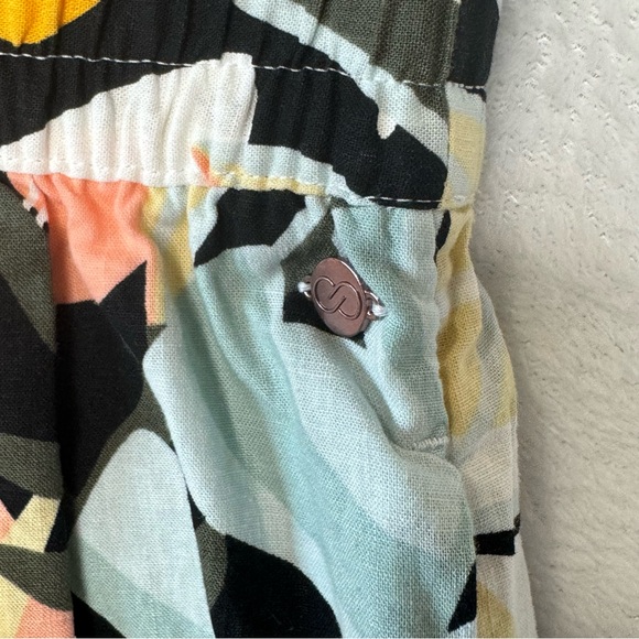 Calia by Carrie Underwood Multi Palm Print Button Down Cover up & Shorts Set XXS - Picture 12 of 16